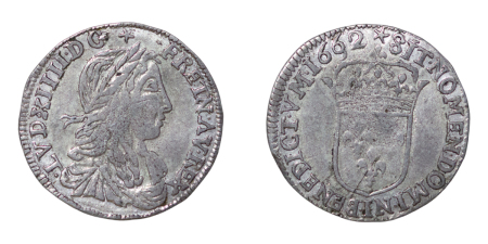 France. Louis XIIII AR 1/12 Ecu. 1662/9. 