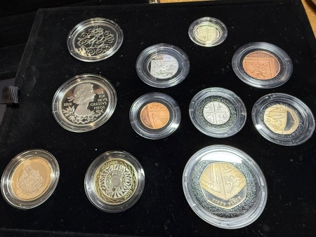 United Kingdom 11 Coin Premium Proof Year Set. 2012.